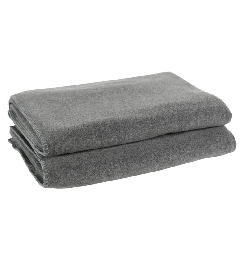 Plaid Polaire gris - détail texture douce pour canapé et chambre