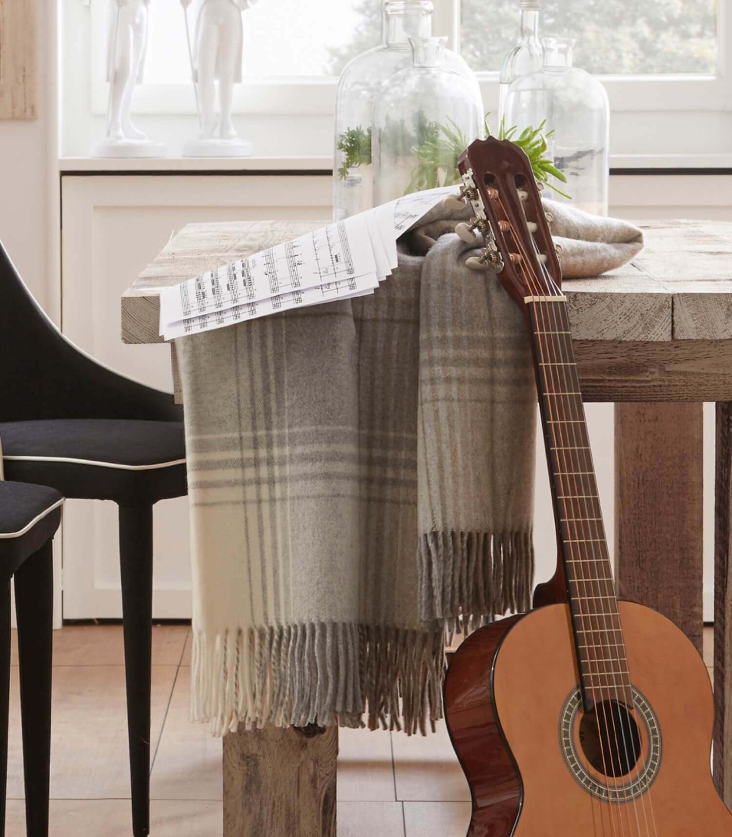 Plaid 100% Pure Laine Carreaux Beige - Collection CAPRI - Douceur et Qualité, Plaid Addict
