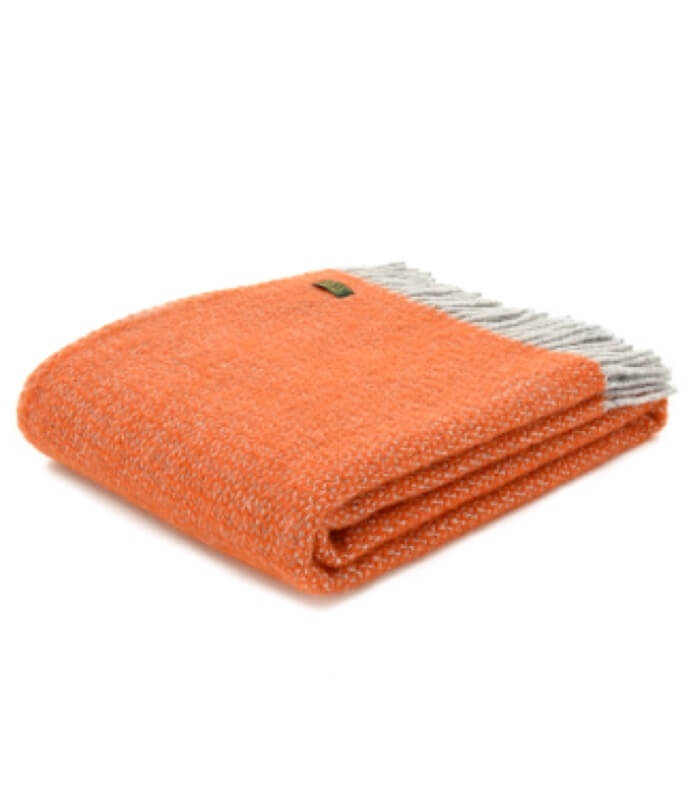 Plaid Laine Illusion Orange et Gris 150 x 183 cm, The Mill, gros plan sur la matière