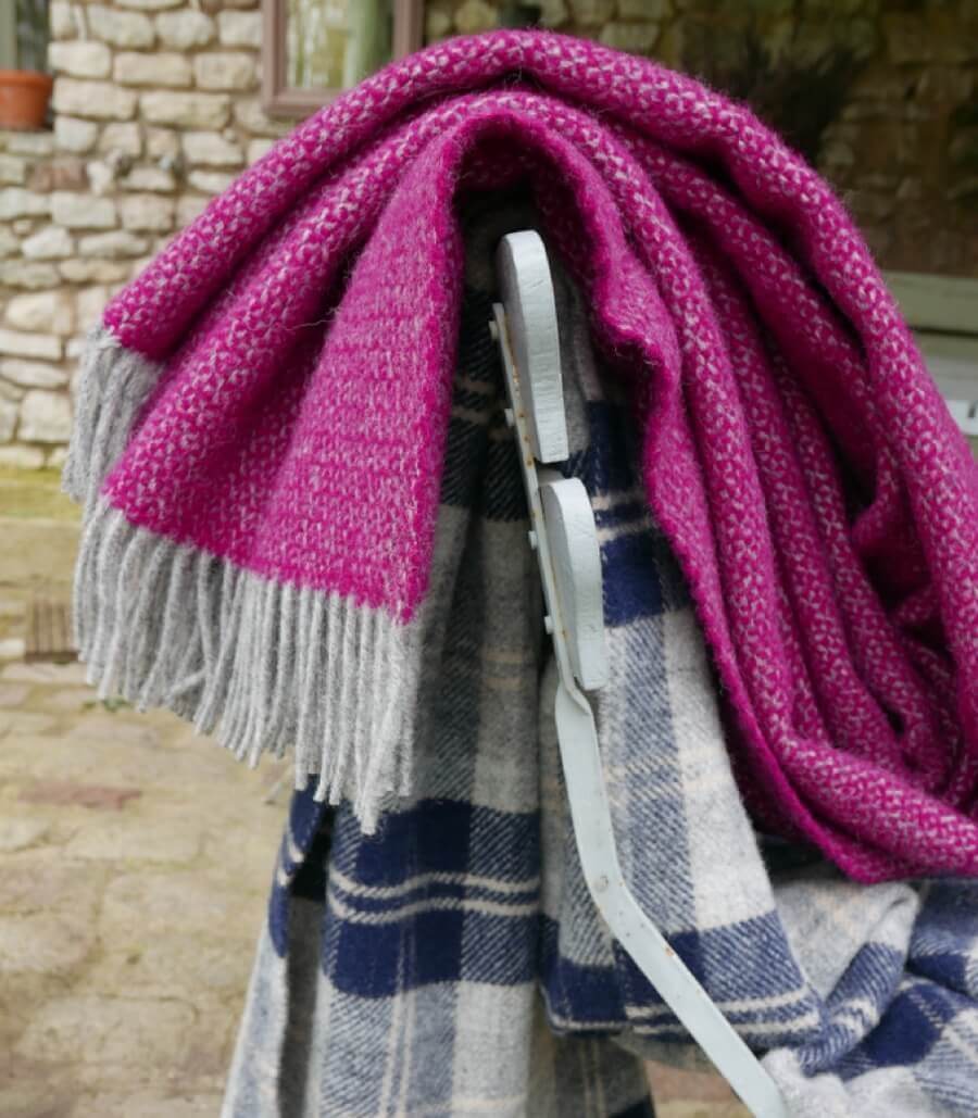 Plaid Laine Chevrons Violet et Gris 150 x 183 cm, The Mill, ambiance cocooning