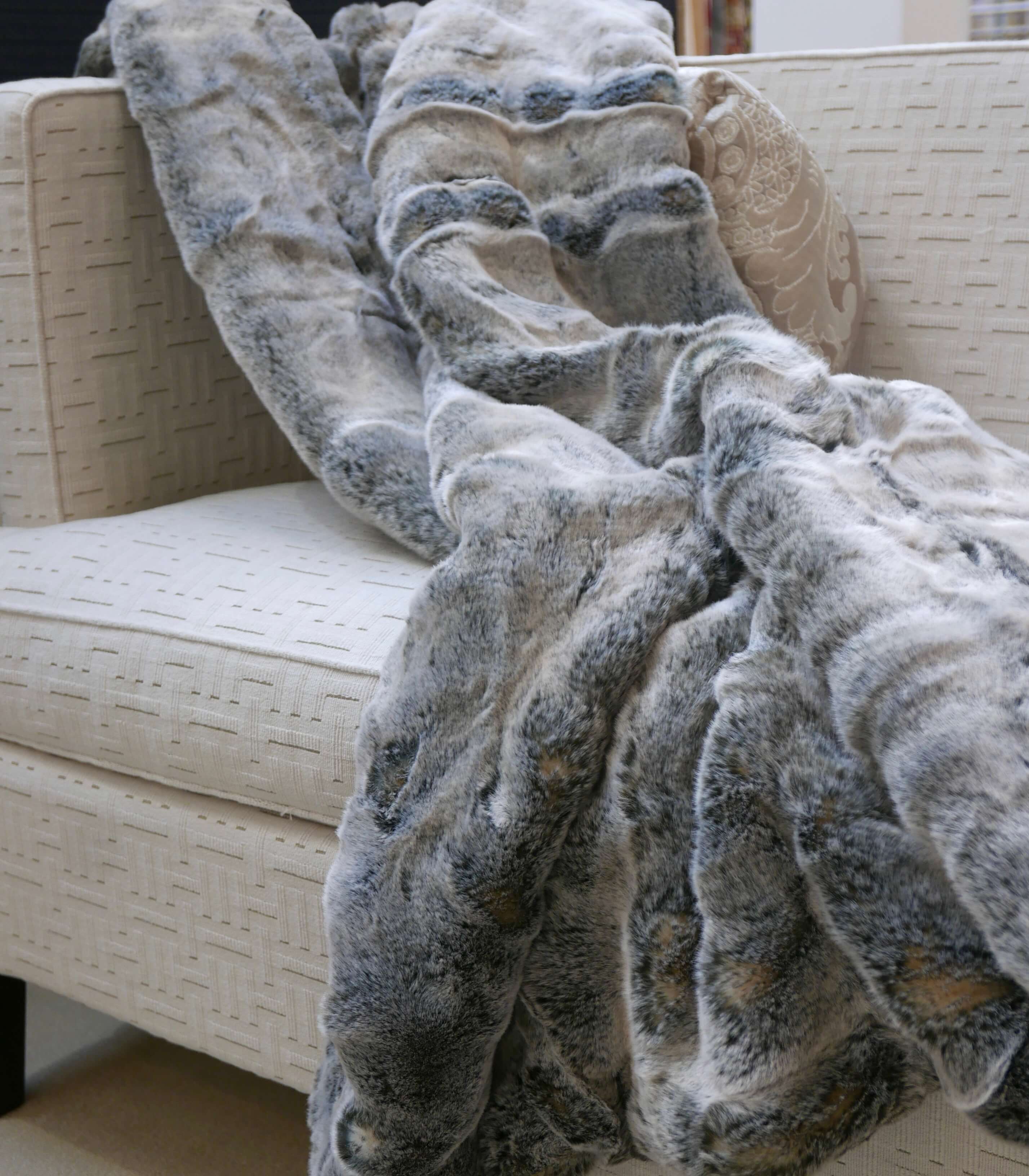 Plaid Fausse Fourrure Luxe Gris Yorkshire - en Fausse Fourrure - haut de gamme