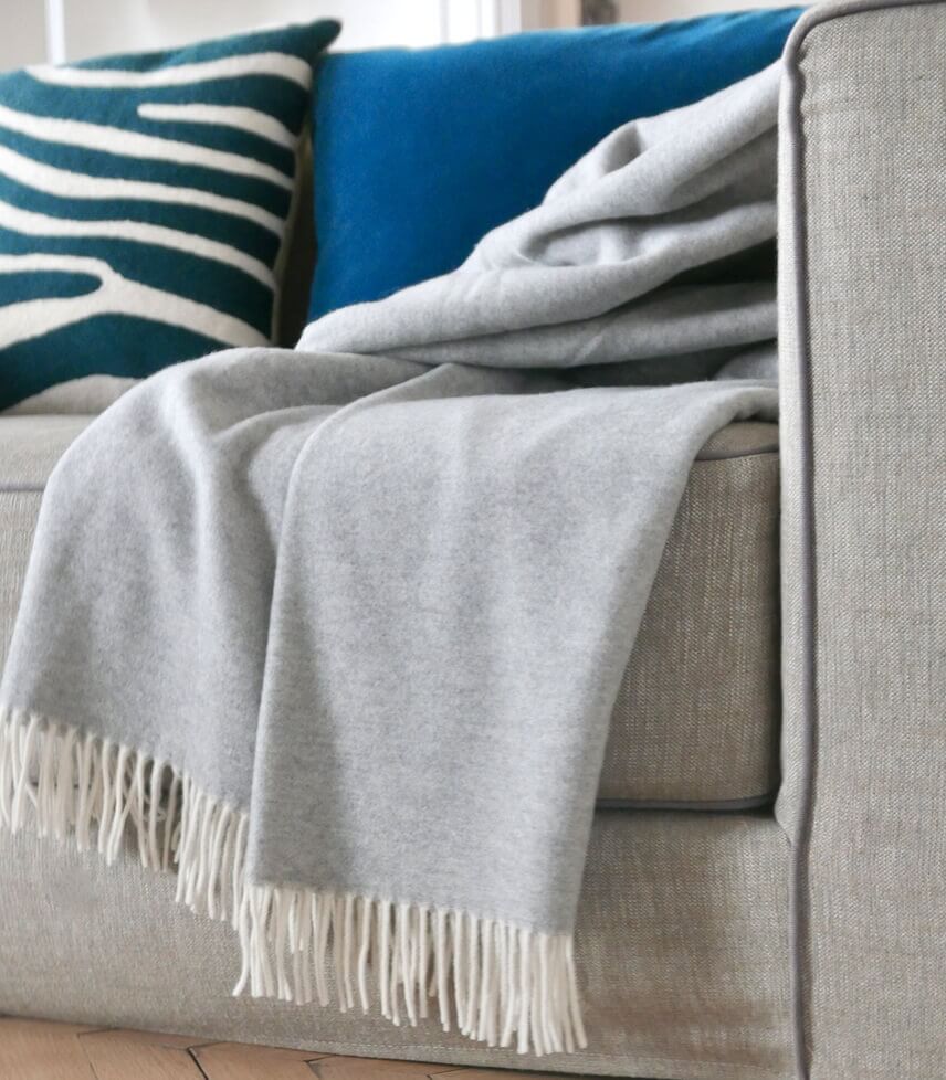 Plaid Cachemire Reversible Gris et Ecru - Collection VENICE 140 x 210 cm, Plaid Addict