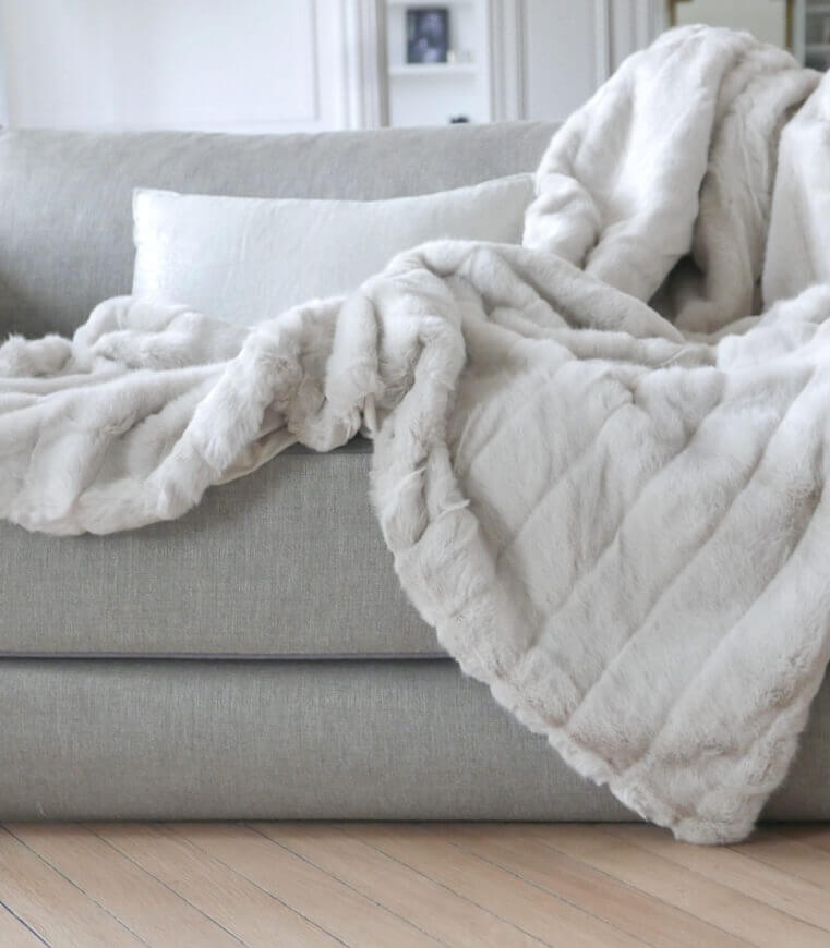 Plaid Couverture Fausse Fourrure Blanc Ivoire 170 x 240 cm, Plaid Addict
