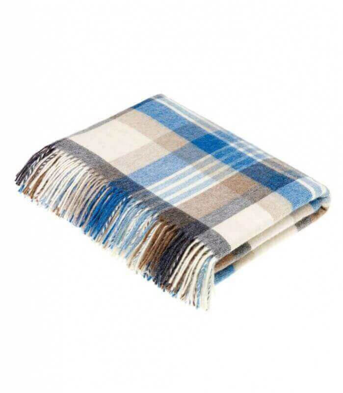 Plaid Laine Mérinos Melbourne Bleu 140 x 185 cm, Plaid Addict, gros plan sur la matière