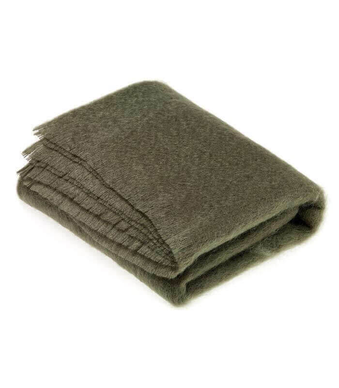 Plaid Mohair Vert Kaki Luxe 140 x 180 cm, Plaid Addict, gros plan sur la matière