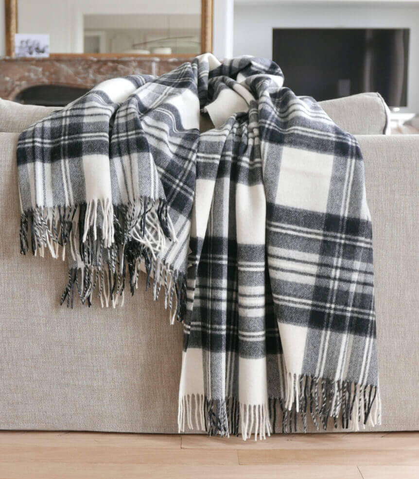 Plaid Ecossais Dress Stewart Gris Laine Mérinos 140 x 185cm, B at Home, tissé en Angleterre