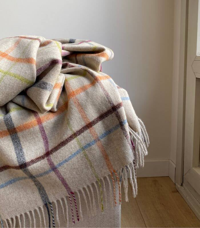 Plaid Laine Mérinos Color Code Beige - confort et douceur en Laine Mérinos