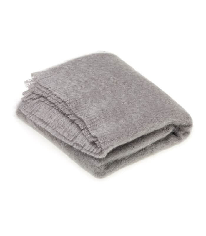 Plaid Mohair Gris Luxe - cadeau déco en Mohair tissé en une laine de qualité soigneusement sélectionnée