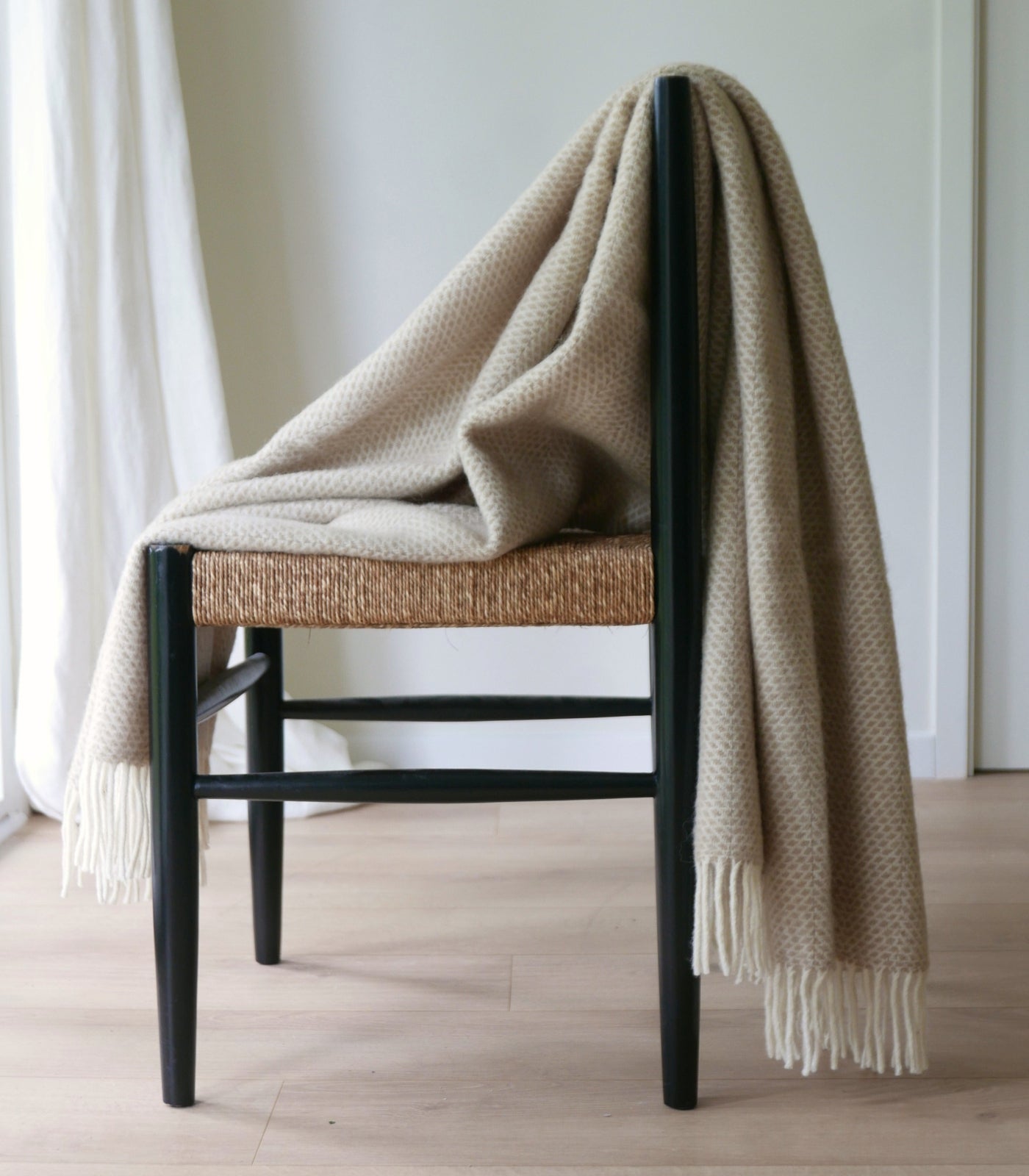 Plaid Laine Beehive Beige - confort et douceur en laine
