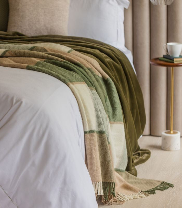 Plaid Laine Carreaux Vert et Beige 150 x 183 cm, The Mill, ambiance cocooning