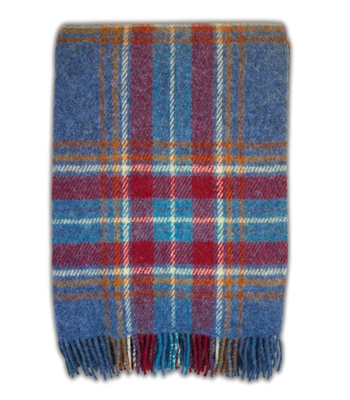 Plaid Pure Laine Ecossais Stewart Bleu 136 x 180 cm, John Hanly, gros plan sur la matière