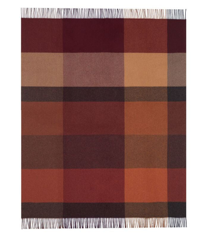 Plaid Cachemire et Laine Carreaux Rouge 130 x 170 cm - Collection VENICE, Plaid Addict, gros plan sur la matière