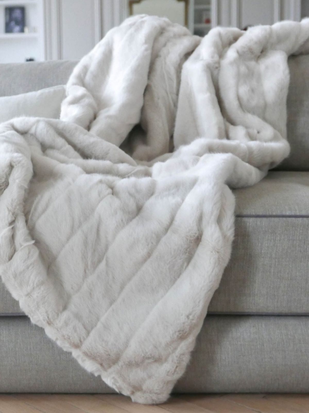FAUX FUR