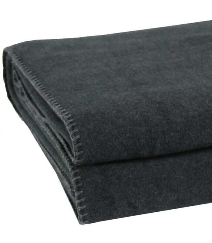 Plaid Gris Anthracite 1270 plaid polaire luxe anthracite 180 x 220 cm plaid addict Plaid Gris Anthracite 1270 plaid polaire luxe anthracite 180 x 220 cm plaid addict