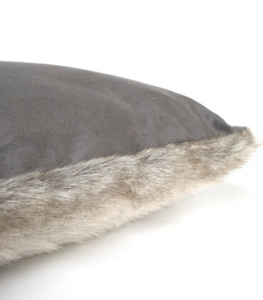 Coussin Fausse Fourrure Gris