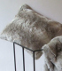 Coussin Fausse Fourrure Gris