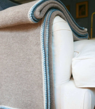 Plaid Laine et coton 150 X 200 cm Collection ASPEN - Beige et Brun