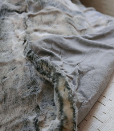 Plaid Fausse Fourrure Luxe Gris Yorkshire