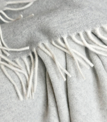 Plaid Cachemire Reversible Gris et Ecru - Collection VENICE 140 X 210 cm