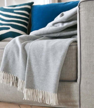 Plaid Cachemire Reversible Gris et Ecru - Collection VENICE 140 X 210 cm