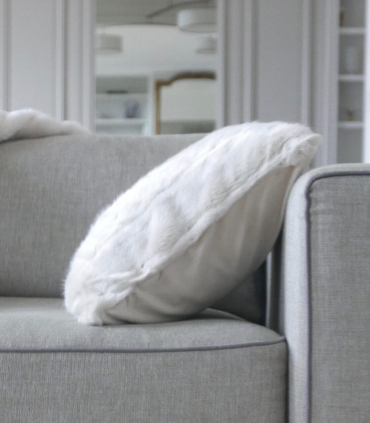 Coussin Fausse Fourrure Blanc Ivoire 45 X 45 cm