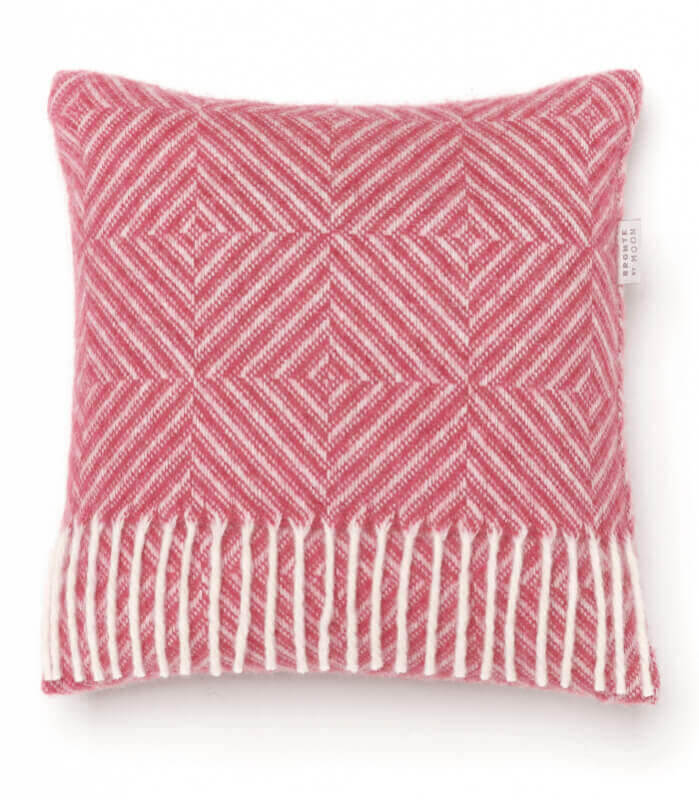 Coussin Bebe Rose X Cm Plaid Addict Vente En Ligne De Moins De 50 Coussin Bebe Rose X Cm Plaid Addict Vente En Ligne De Moins De 50