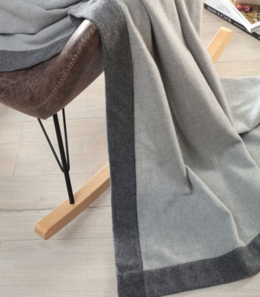 Plaid 100% Laine Gris Bordé 150 X 210 cm - Collection Prado