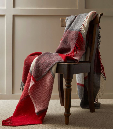 Plaid Laine Carreaux Rouge et Gris 150 X 183 cm