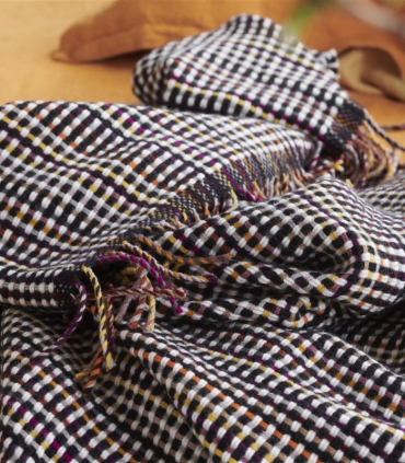 Plaid Laine Ashbee zoomer pour vue détail