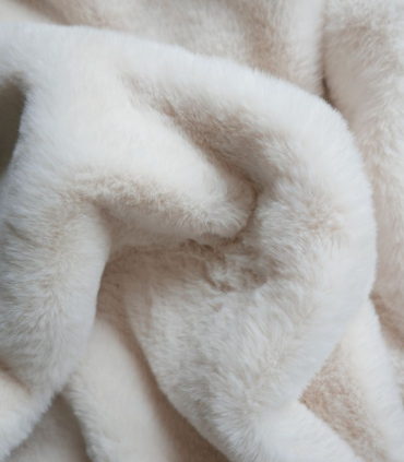 Plaid XXL / Couvre-lit Fausse Fourrure Blanc Ivoire Chamonix 240 x 260 cm