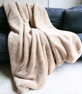 Plaid XXL / Couvre-lit Fausse Fourrure Beige Chamonix 240 x 260 cm