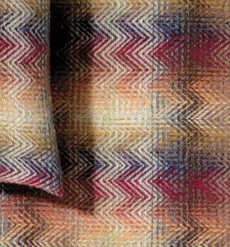 Plaid 70% Laine, 30% Polyamide - détail texture douce pour canapé et chambre