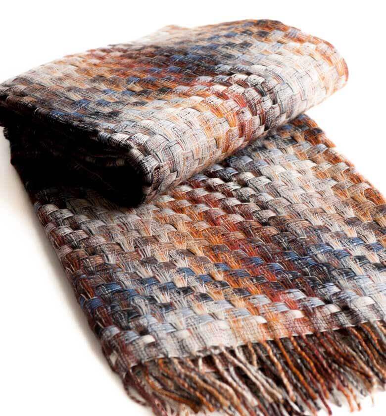 Plaid Pure Laine - détail texture douce pour canapé et chambre