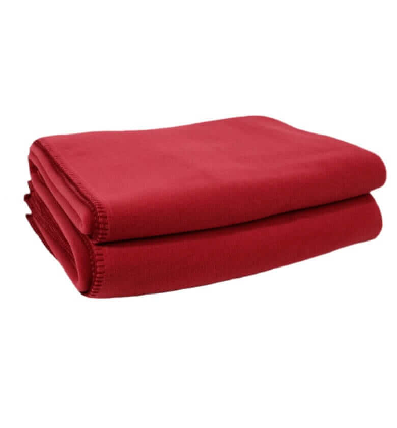Plaid Polaire rouge - détail texture douce pour canapé et chambre