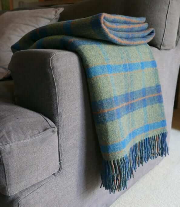 Plaid Laine Écossais Réversible Luxe Vert - en Pure Laine - tissé en Ecosse