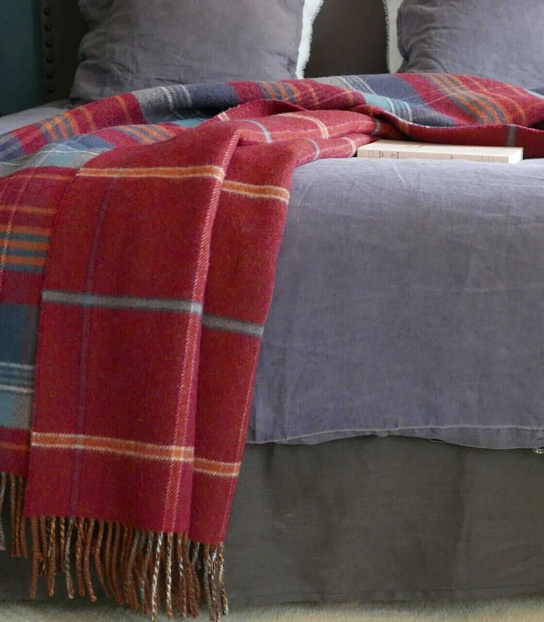 Plaid Laine Écossais Scottish Heritage Luxe Rouge et Bleu - confort et douceur en Pure Laine