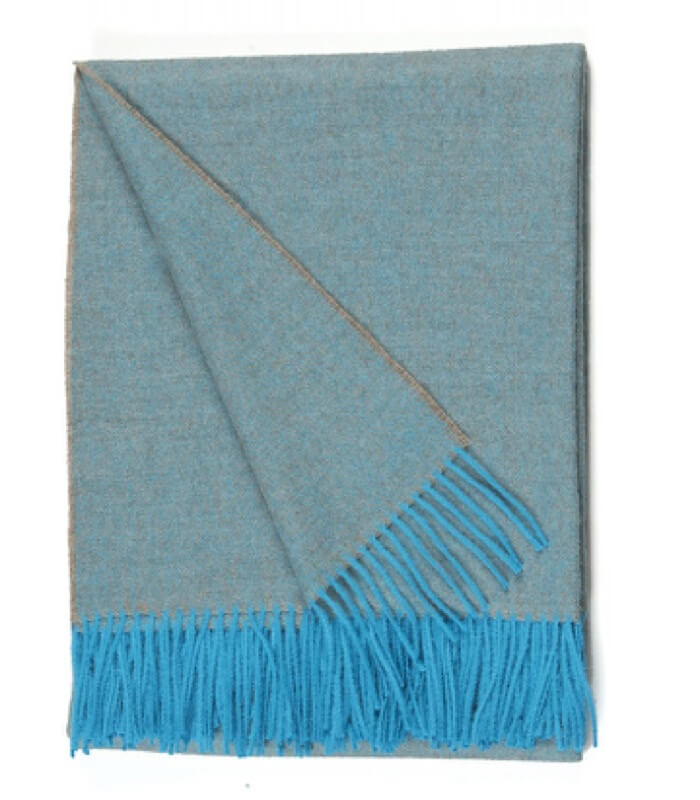 Plaid Laine Alpaga Luxe Chevrons Bleu Beige 130 x 180cm, Casa Paola, tissé en Pérou