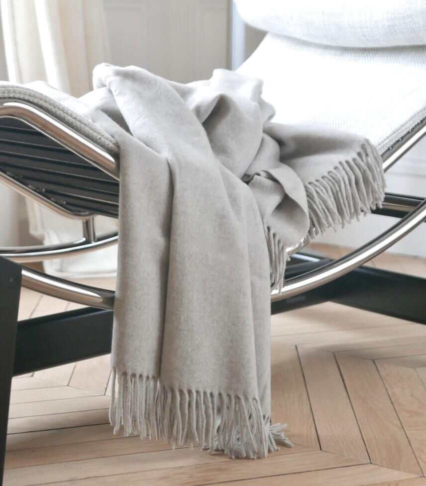 Plaid 100% Cachemire Luxe Taupe - Edition Spéciale 140 x 200 cm, Plaid Addict, idée cadeau déco