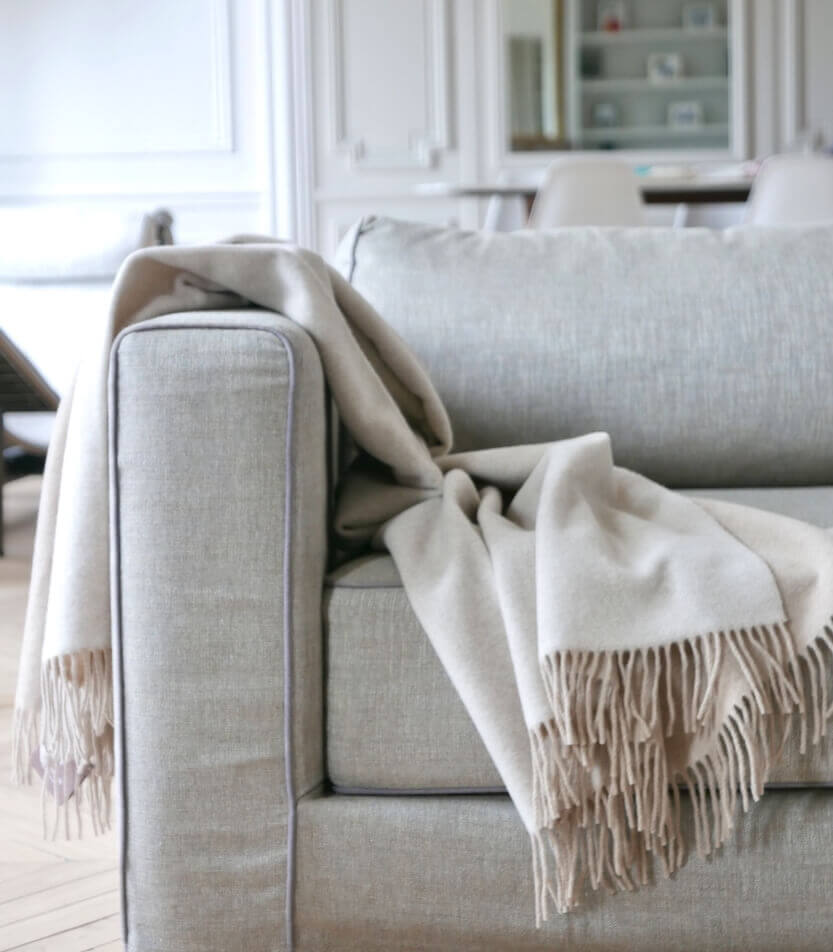 Plaid Pure Laine Douce Reversible Beige et Crème 130 x 170 cm - Collection VENICE, Plaid Addict, confort haut de gamme