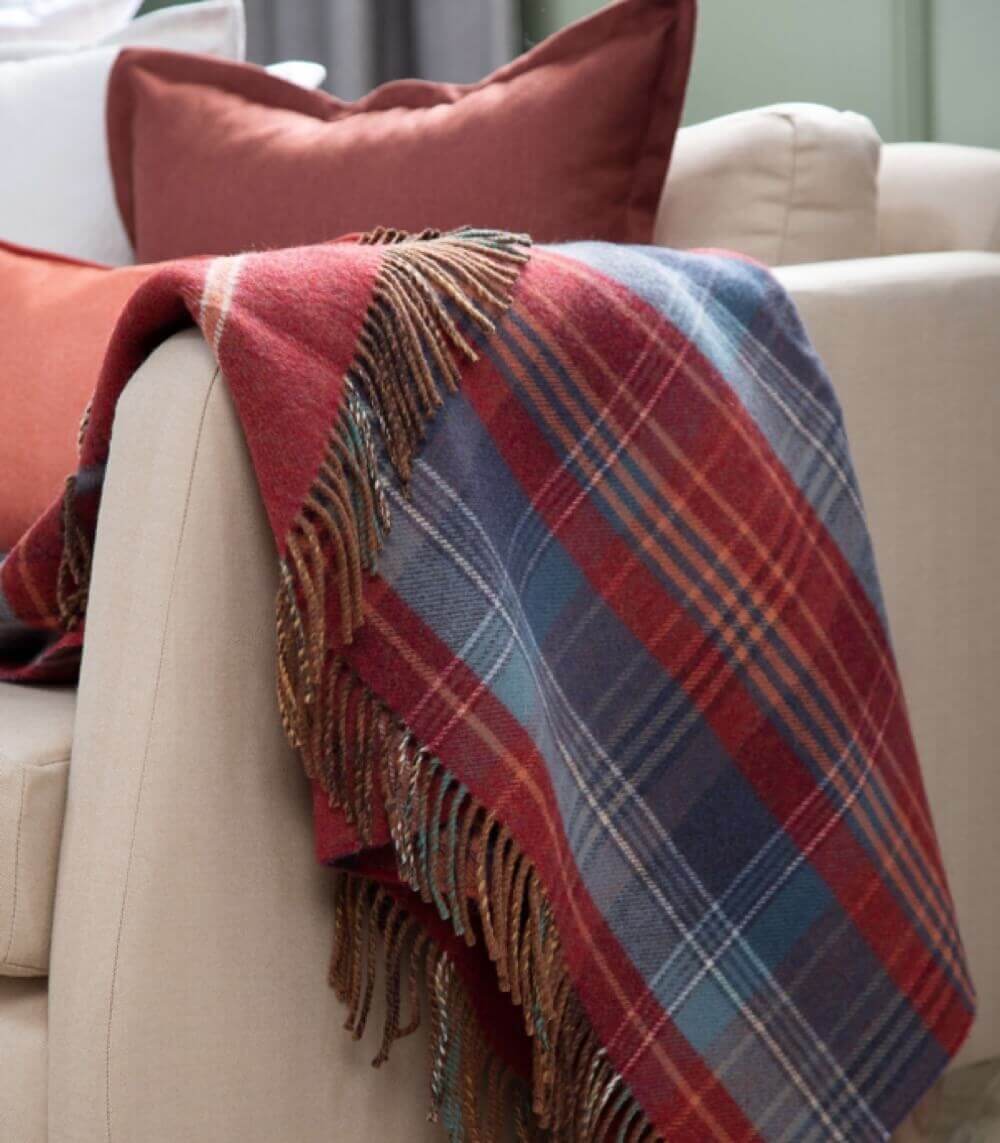 Plaid Laine Écossais Scottish Heritage Luxe Rouge et Bleu - en Pure Laine - tissé en Angleterre