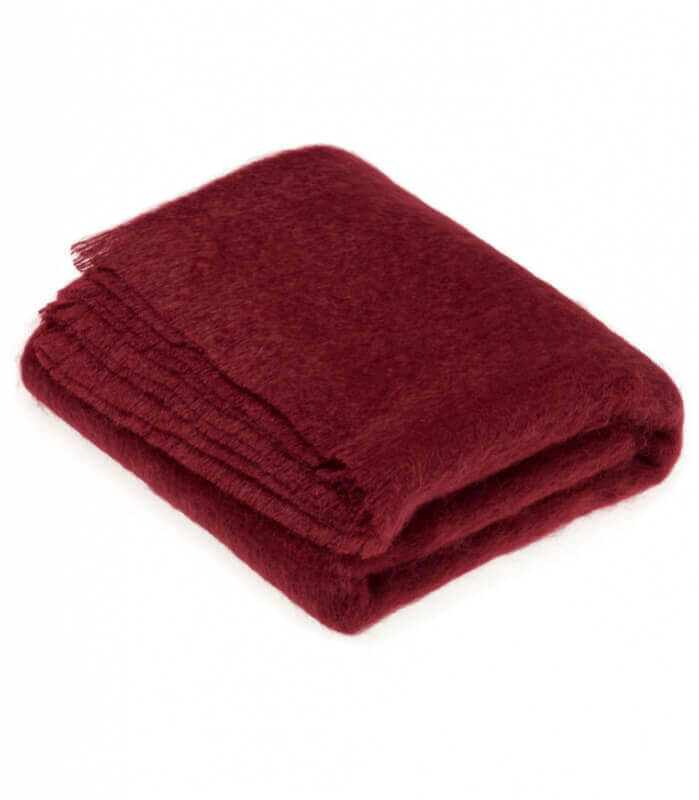 Plaid Mohair Bordeaux Vintage Luxe - vue lifestyle sur canapé ou lit