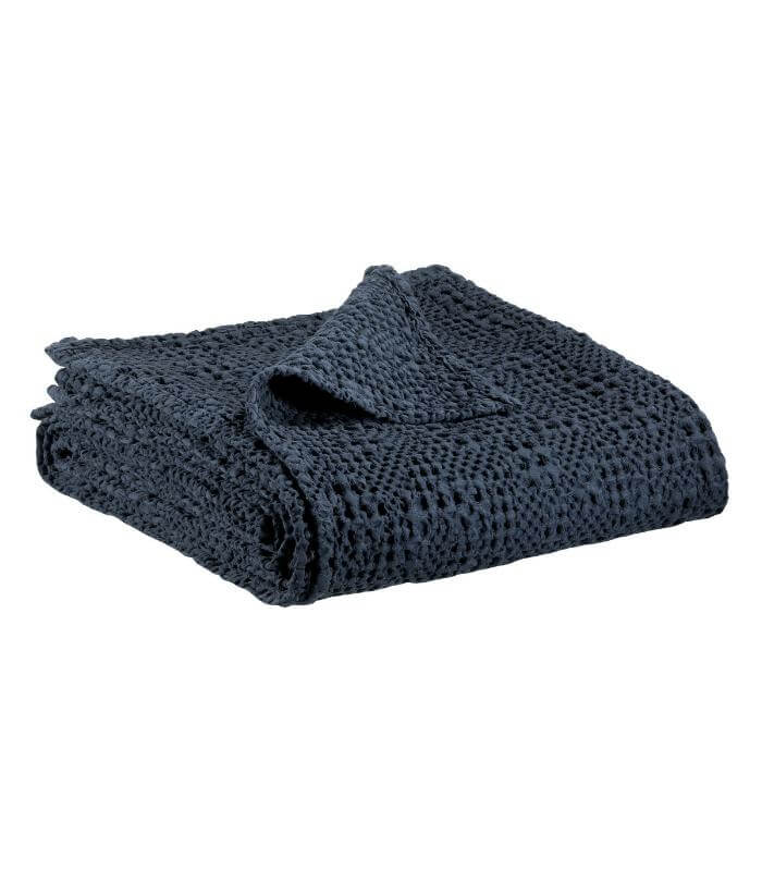 Jeté de canapé/Couvre-lit 100% coton TANA Bleu Marine, Vivaraise, gros plan sur la matière