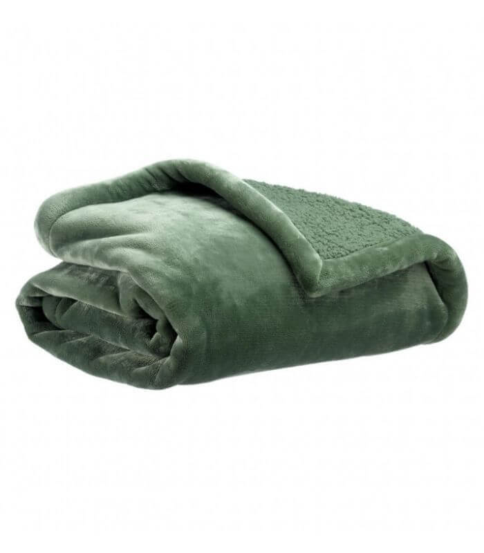 Plaid Cocooning Effet Mouton Vert Amande, Plaid Addict, gros plan sur la matière