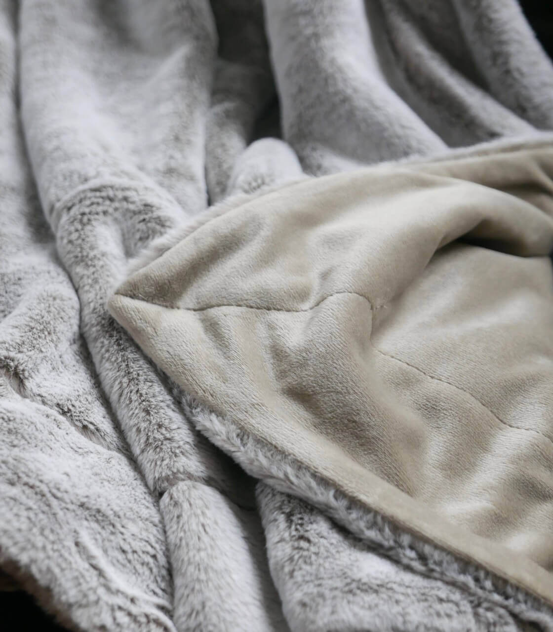Plaid Fausse Fourrure Naturel Beige 130 x 160 cm, Plaid Addict