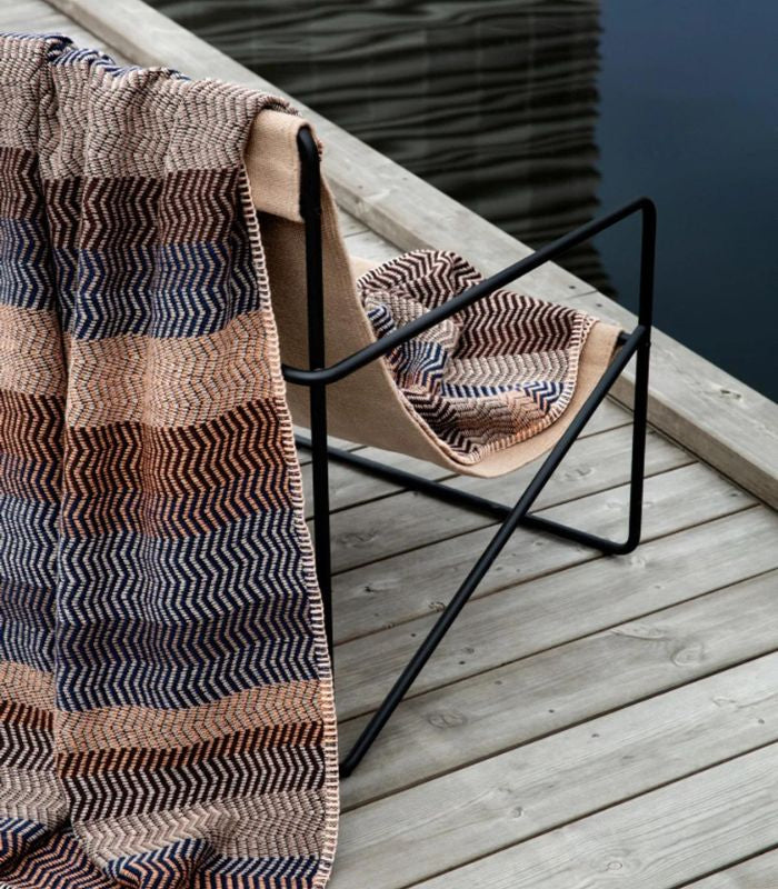Plaid Pure Laine FRI Rose, Bleu et Brun 150 x 200 cm, Roros Tweed, tissé en Norvège