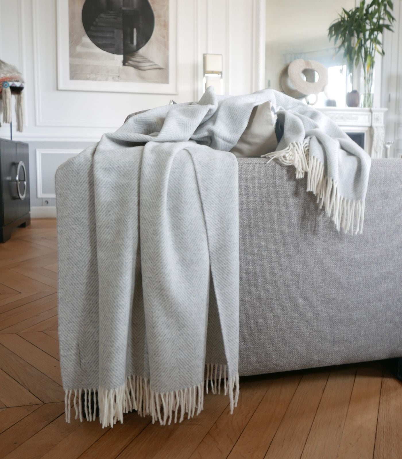 Plaid Laine Mérinos Chevrons Gris - cadeau déco en laine tissé en Angleterre