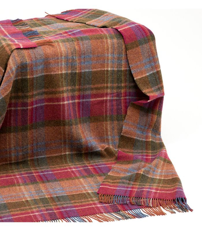 Plaid Pure Laine Ecossais Country Framboise 136 x 180 cm, John Hanly, tissé en Irlande