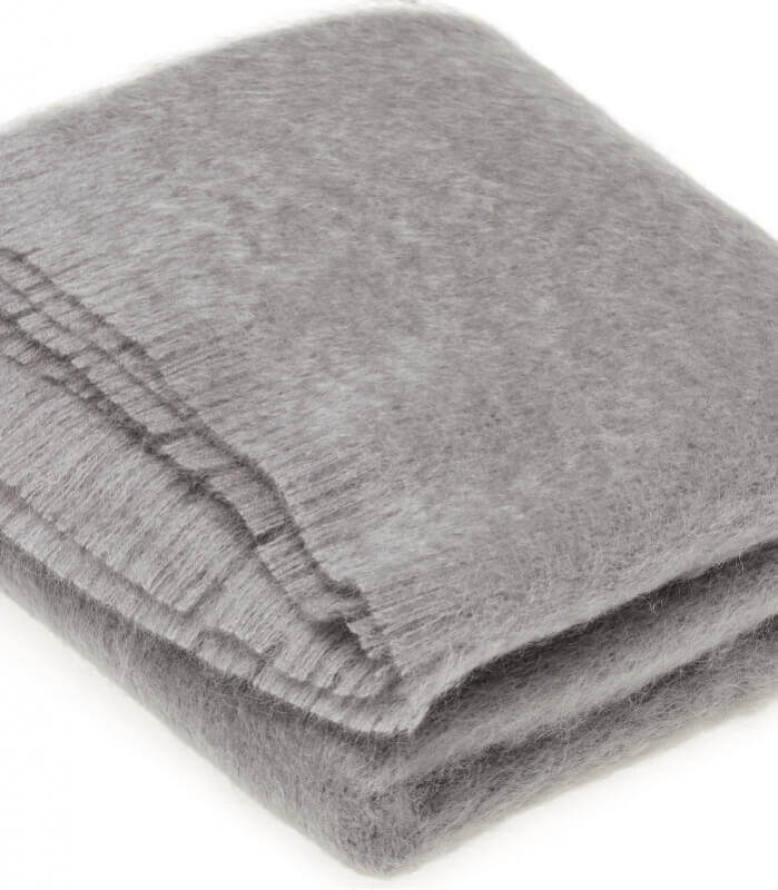 Plaid Mohair Gris Luxe - en Mohair - tissé en une laine de qualité soigneusement sélectionnée